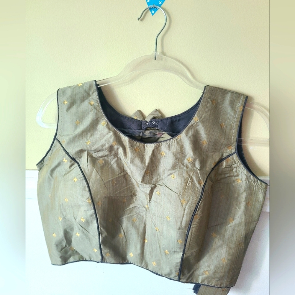 New boutique grey Banarasi blouse size L